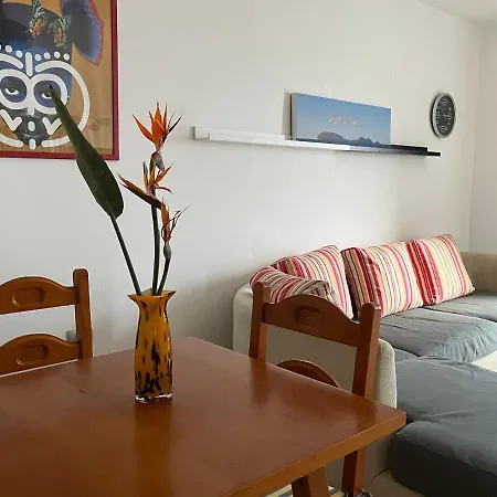 شقة Playa Chica With Terrace 100 M From The Sea