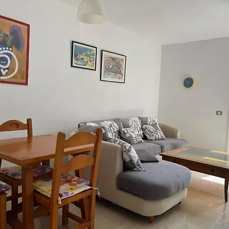 Playa Chica With Terrace 100 M From The Sea Apartment Puerto del Carmen (Lanzarote)