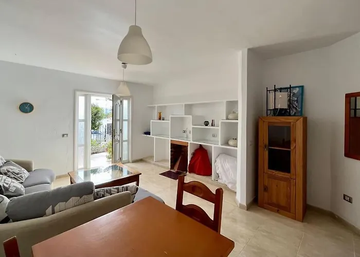 Appartamento Playa Chica With Terrace 100 M From The Sea Puerto del Carmen (Lanzarote)