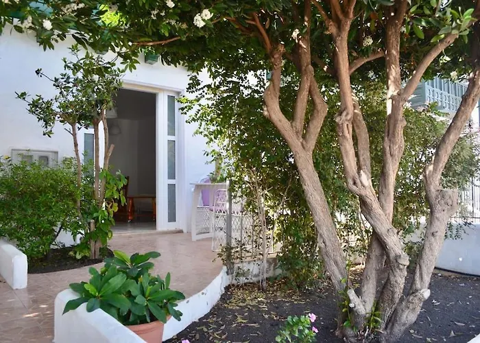 Playa Chica With Terrace 100 M From The Sea Пуерто-дель-Кармен